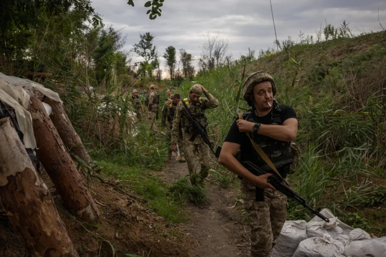 На юге Украины — ожесточенные бои и смертельные потери